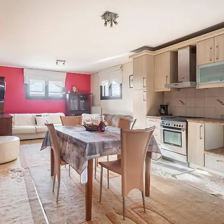 ταξιδιώτες Travellers アパート メガロポリス